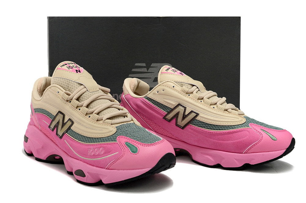 New Balance 1000 Silver & Black Sneakers
