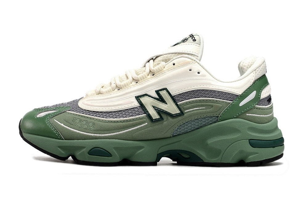New Balance 1000 Silver & Black Sneakers